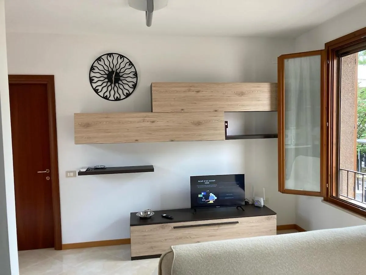 Casa Alex Appartamento Civico 18 Desenzano del Garda